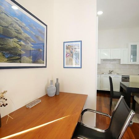 Seafront Beach Apartment - Directly At The Beach Zara Esterno foto