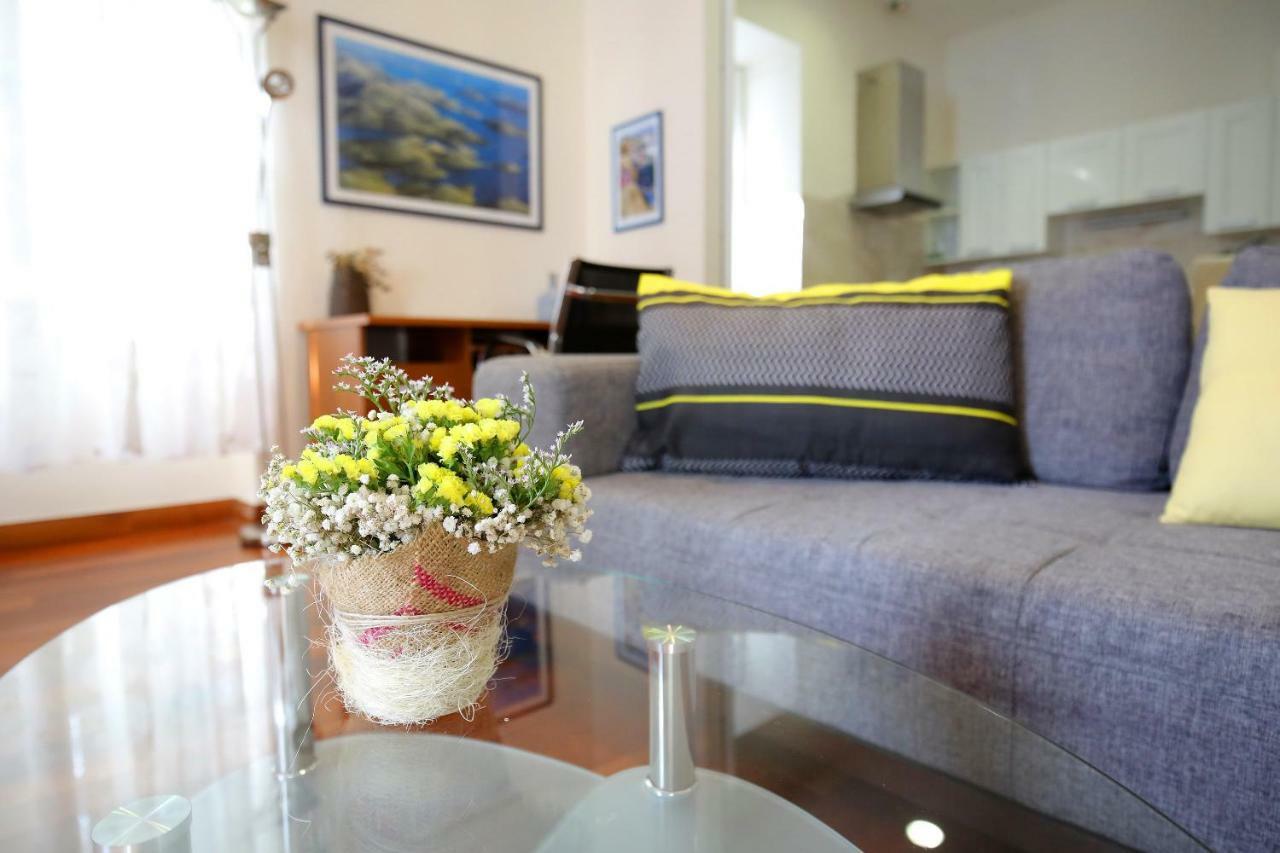 Seafront Beach Apartment - Directly At The Beach Zara Esterno foto