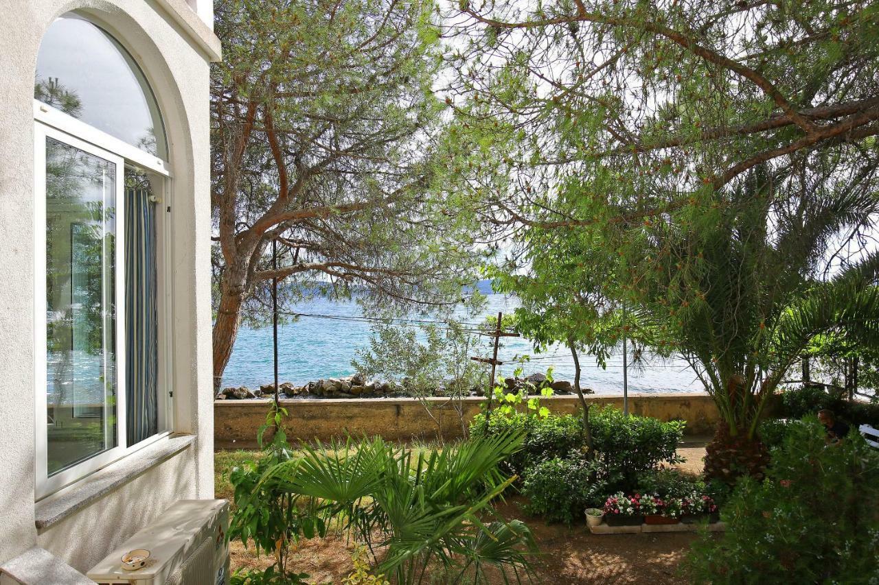 Seafront Beach Apartment - Directly At The Beach Zara Esterno foto