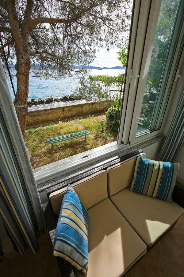 Seafront Beach Apartment - Directly At The Beach Zara Esterno foto
